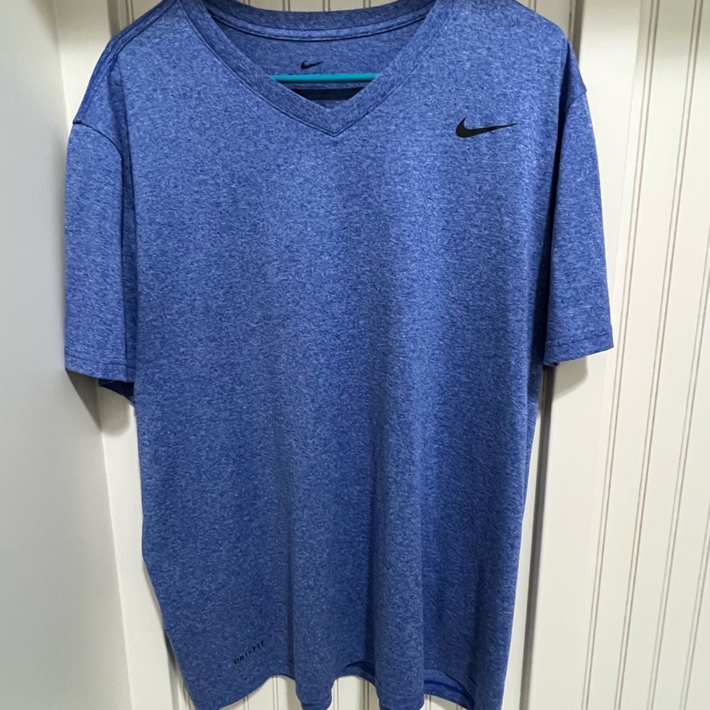 Nike Men's Blue V-Neck Shirt XL
